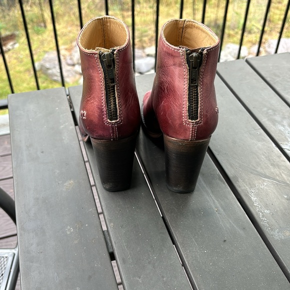 Bed Stu Onset leather peep toe booties, stacked heel, 8.5 - Picture 3 of 16